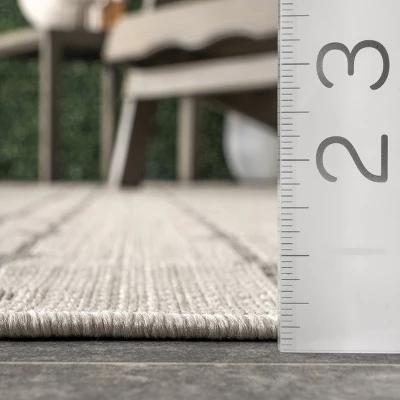 NuLOOM Kiernan Vertical Teardrop Stripe Indoor And Outdoor Area Rug 4 NuLOOM Kiernan Vertical Teardrop Stripe Indoor And Outdoor Area Rug - Image 2