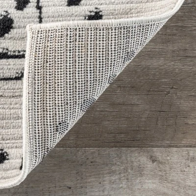 NuLOOM Mila Moroccan Diamond Trellis Area Rug 8 NuLOOM Mila Moroccan Diamond Trellis Area Rug - Image 6