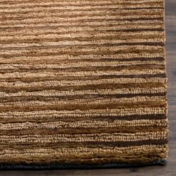 Lawanda Stripe Knotted Rug - Safavieh