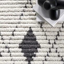 NuLOOM Joanna Diamond Trellis Soft Shag Fringe Area Rug -Home Shop GUEST 5cf70a98 d58c 4b28 ace6 b6d18fa7d0c6