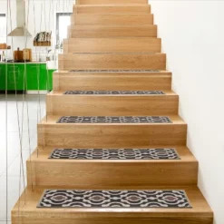 World Rug Gallery Trellis Non-Slip Stair Treads -Home Shop GUEST 6cbb699e 7054 4c8d ab4d 74976f3cf5c9