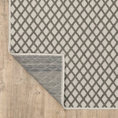 Trinity Casual Diamond Lattice Patio Area Rug Beige/Gray - Captiv8e Designs 7 Trinity Casual Diamond Lattice Patio Area Rug Beige/Gray - Captiv8e Designs - Image 5