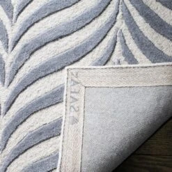 Malibu Geometric Tufted Area Rug - Safavieh -Home Shop GUEST 87df5065 b5f3 4e2b 9d4c a1bc3af410d3