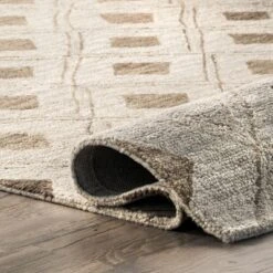 Arvin Olano X RugsUSA - Coco Trellis Wool Area Rug 14 Arvin Olano X RugsUSA - Coco Trellis Wool Area Rug -Home Shop GUEST 8b5b5b41 a265 415e 9151 d536ef1a0d2d