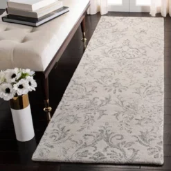 Kelley Damask Tufted Area Rug - Safavieh