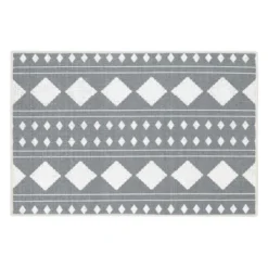 Sussexhome Diamond Collection Cotton Heavy Duty Low Pile Area Rug , 2' X 3' -Home Shop GUEST ad56d960 2d7b 4118 8694 72c00e26bc90