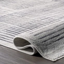 NuLOOM Soraya Striped Tiles Area Rug 12 NuLOOM Soraya Striped Tiles Area Rug -Home Shop GUEST b8733602 6b64 43d7 832d c4cd92c85d58